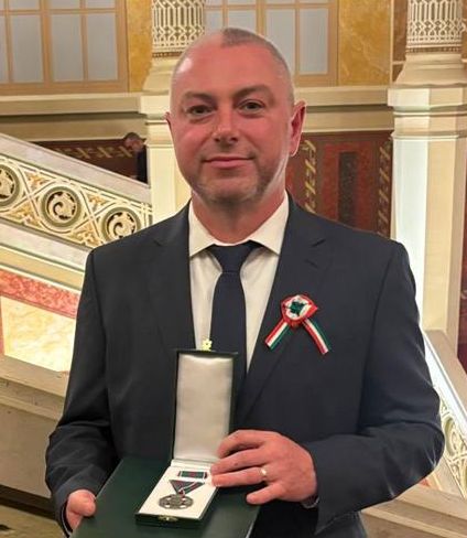 Kinda István kitüntetése